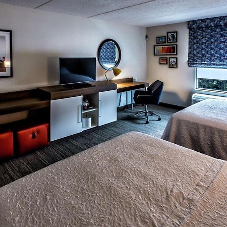 Hampton Inn & Suites Staten Island Nova Iorque Exterior foto