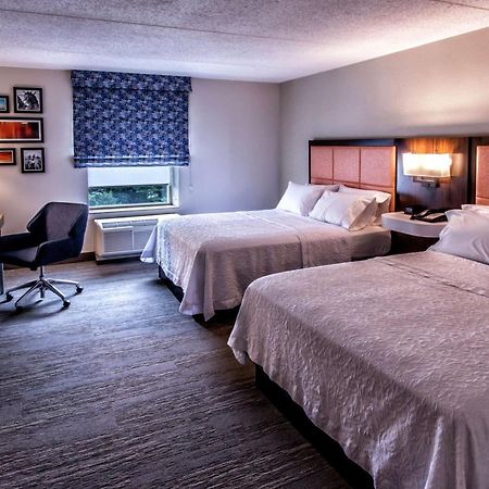 Hampton Inn & Suites Staten Island Nova Iorque Exterior foto
