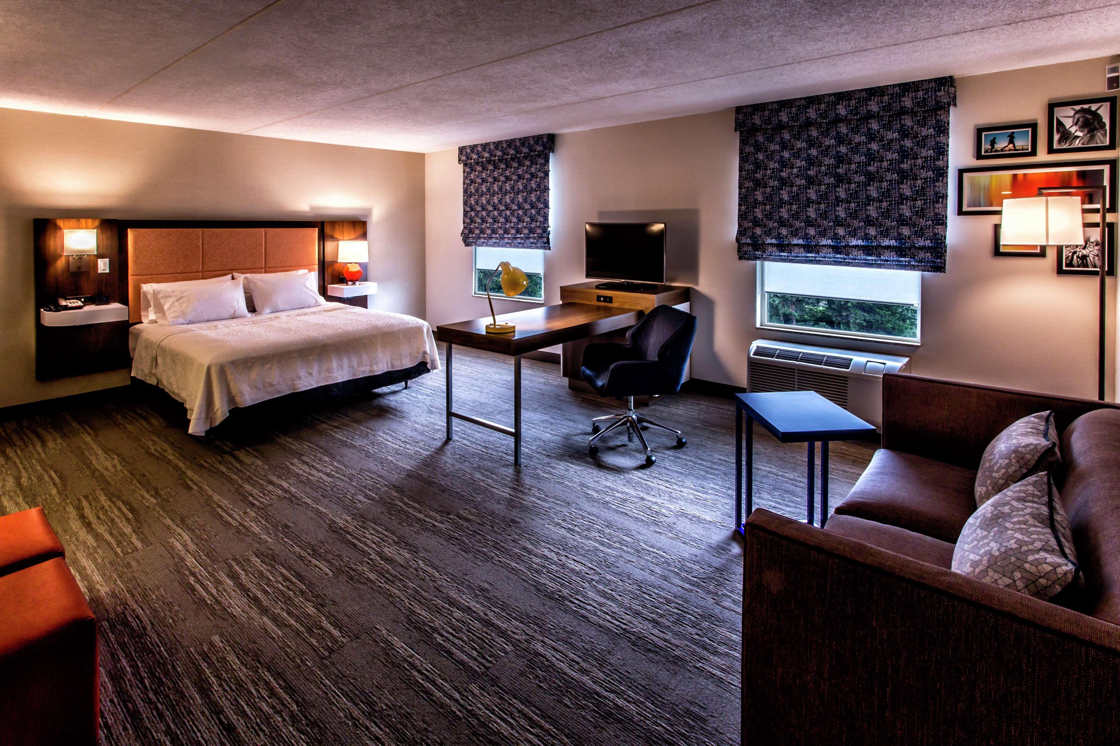 Hampton Inn & Suites Staten Island Nova Iorque Exterior foto