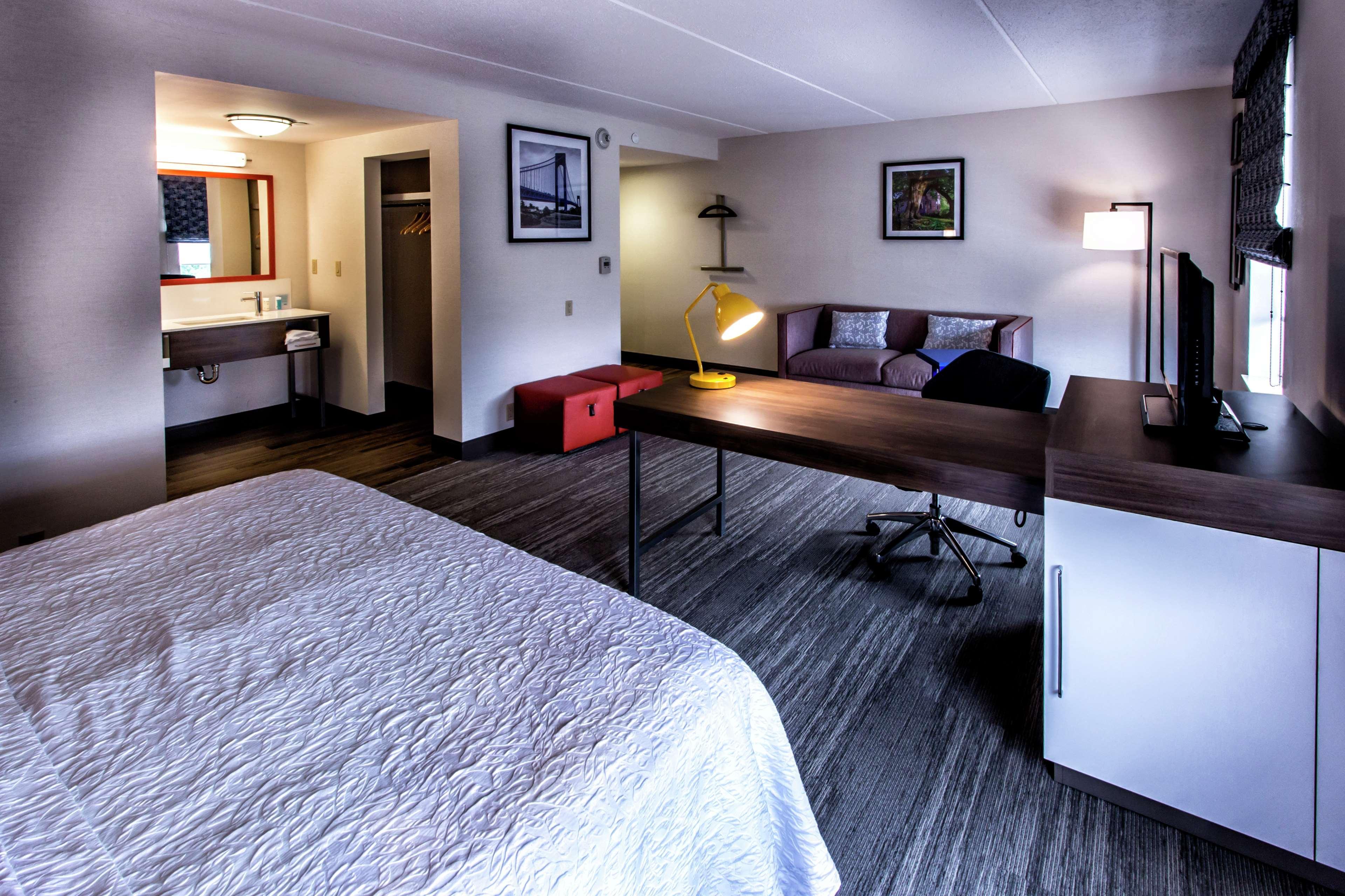 Hampton Inn & Suites Staten Island Nova Iorque Exterior foto