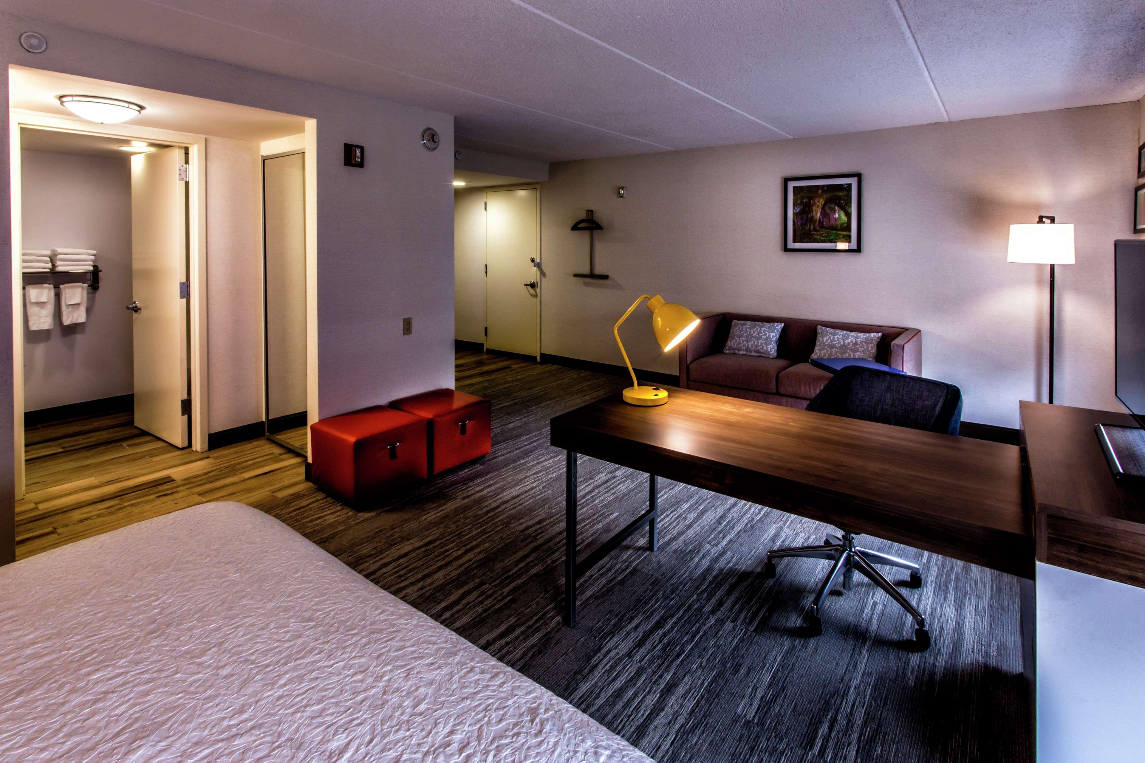 Hampton Inn & Suites Staten Island Nova Iorque Exterior foto