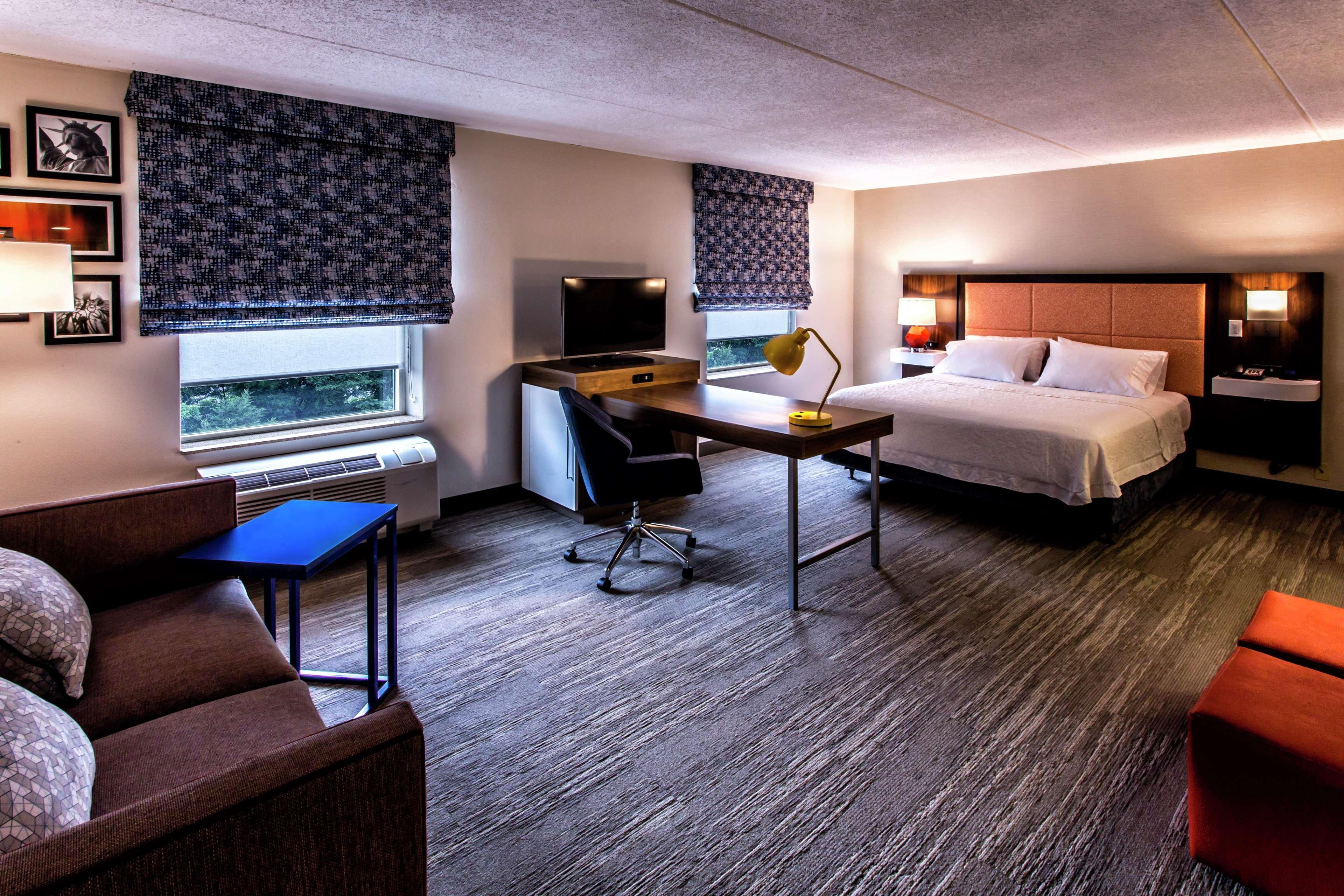 Hampton Inn & Suites Staten Island Nova Iorque Exterior foto