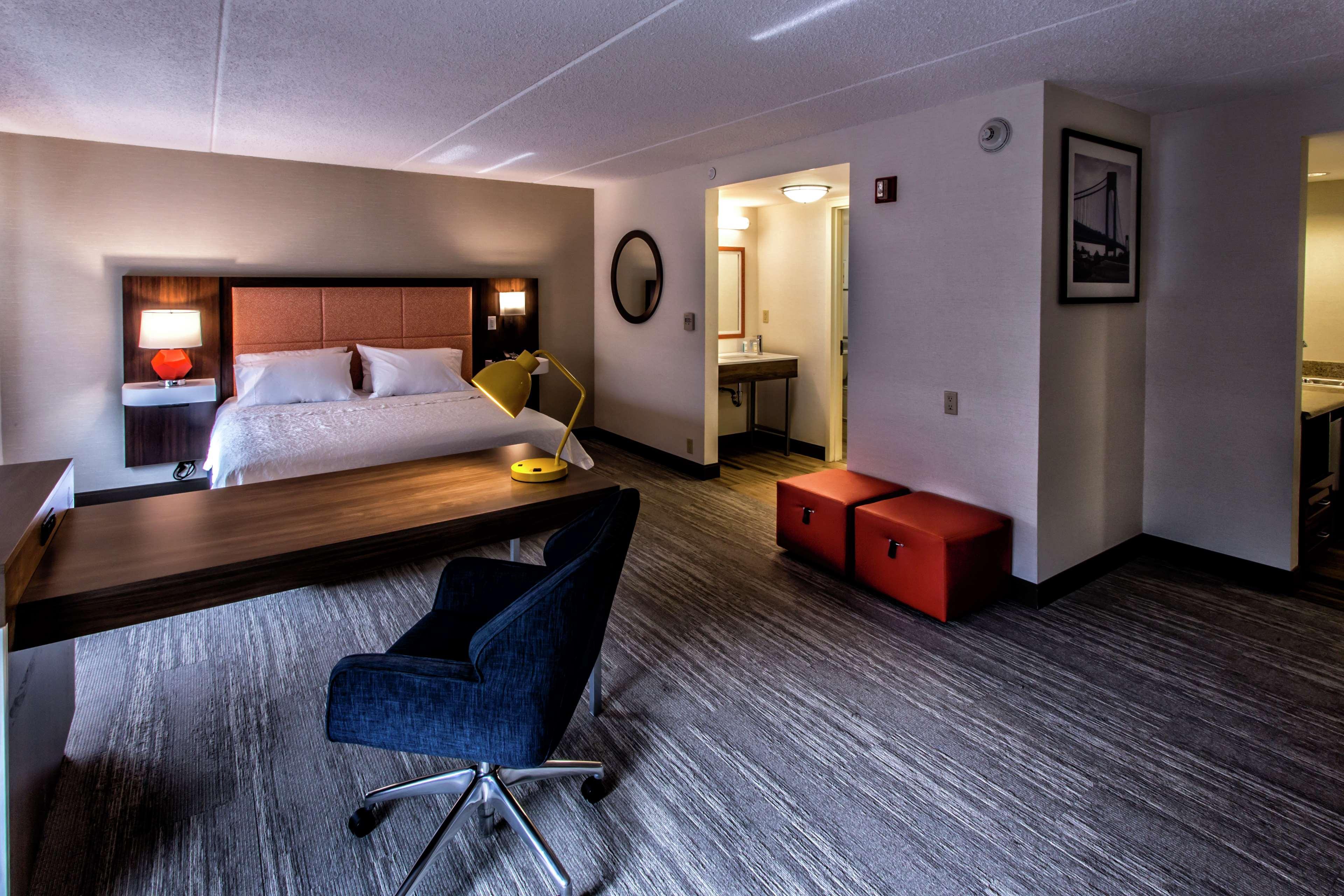 Hampton Inn & Suites Staten Island Nova Iorque Exterior foto