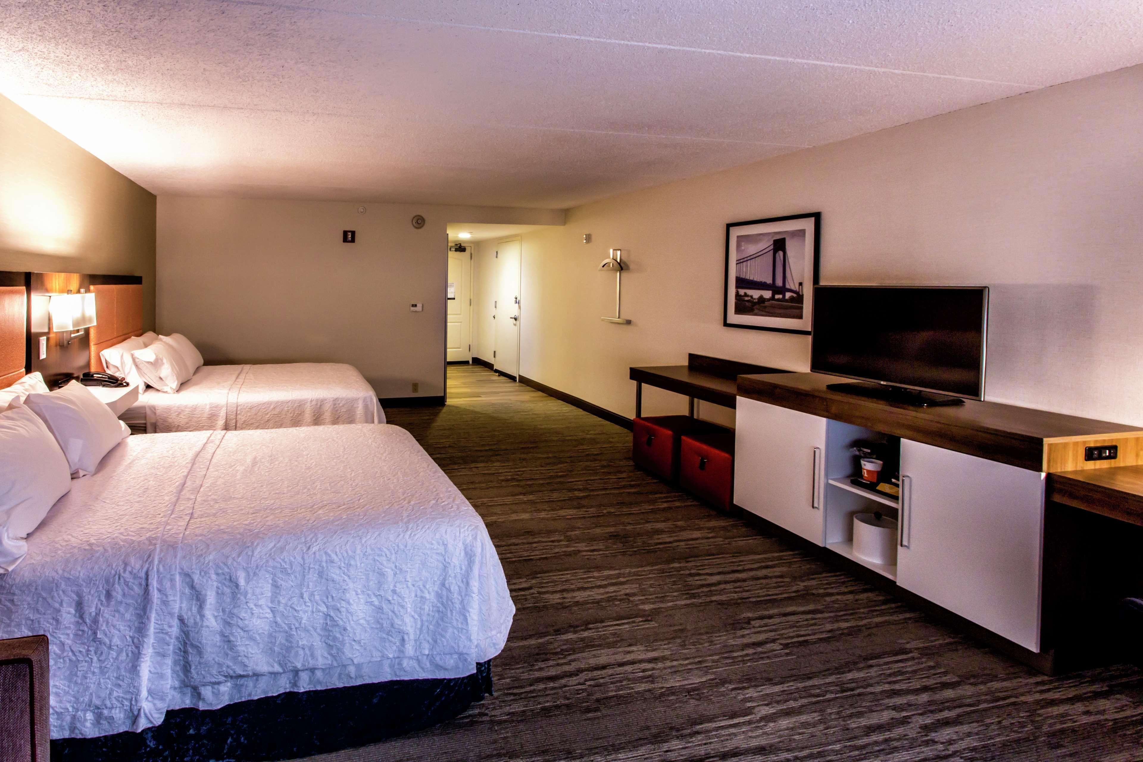 Hampton Inn & Suites Staten Island Nova Iorque Exterior foto