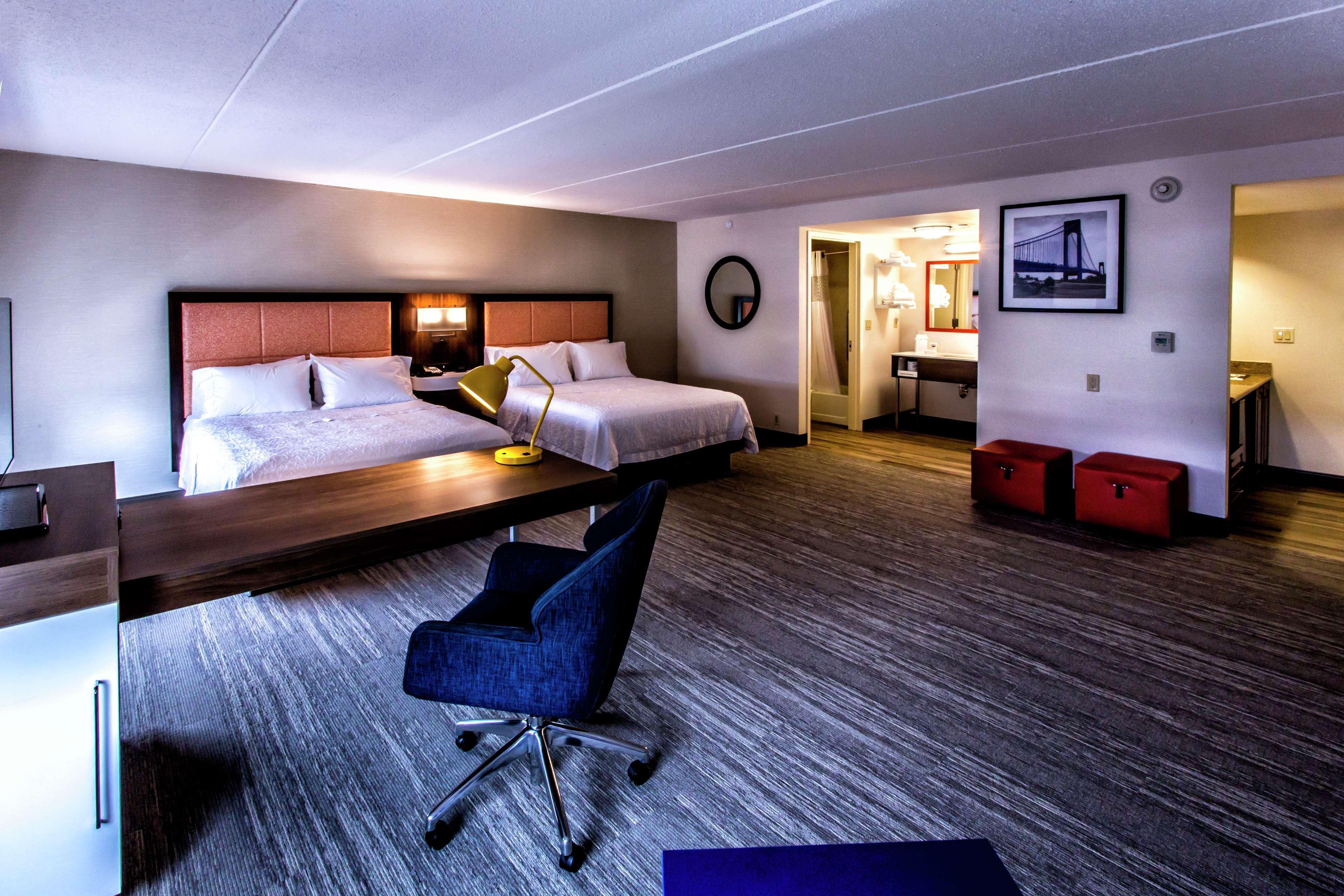Hampton Inn & Suites Staten Island Nova Iorque Exterior foto