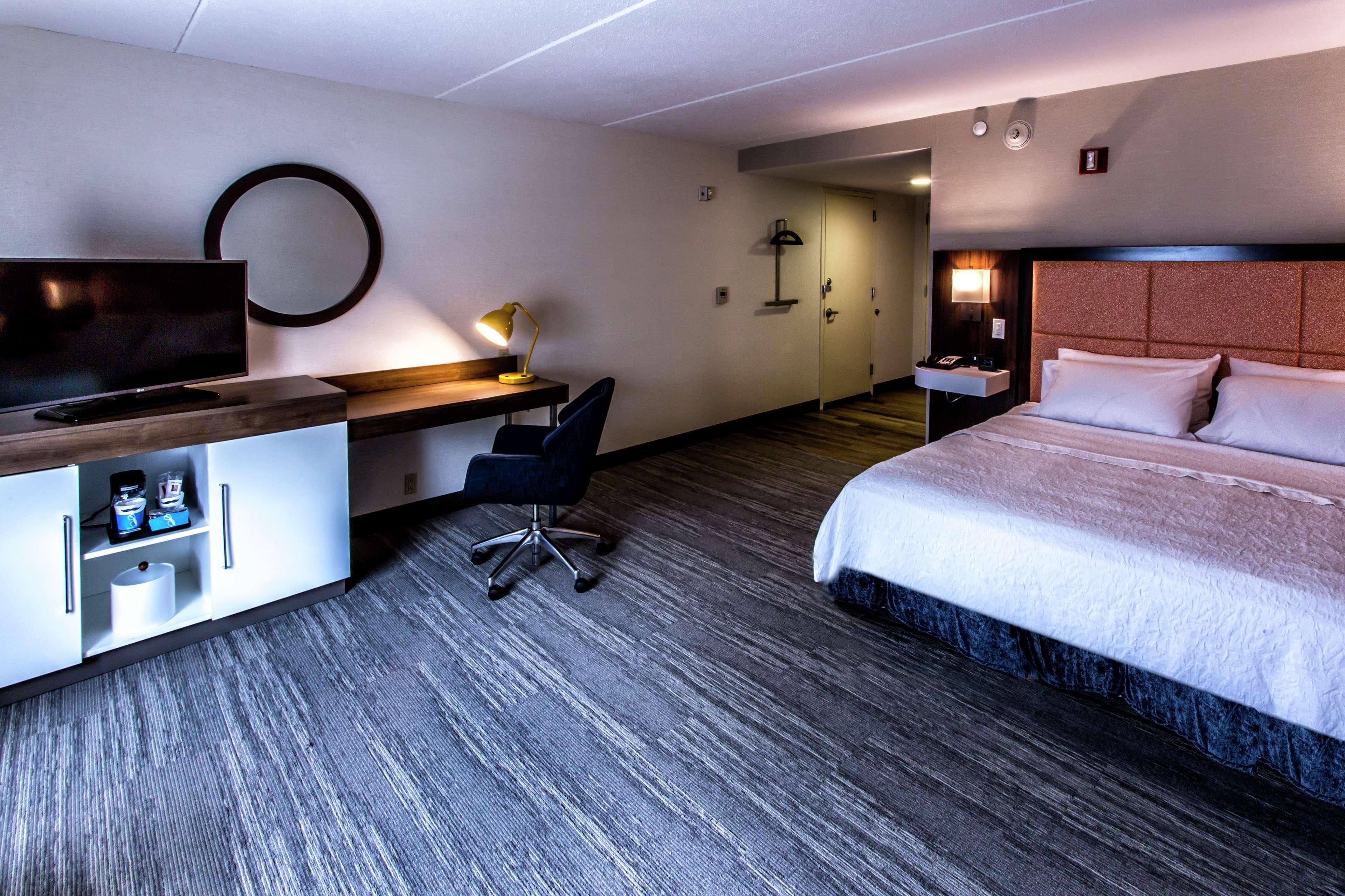 Hampton Inn & Suites Staten Island Nova Iorque Exterior foto