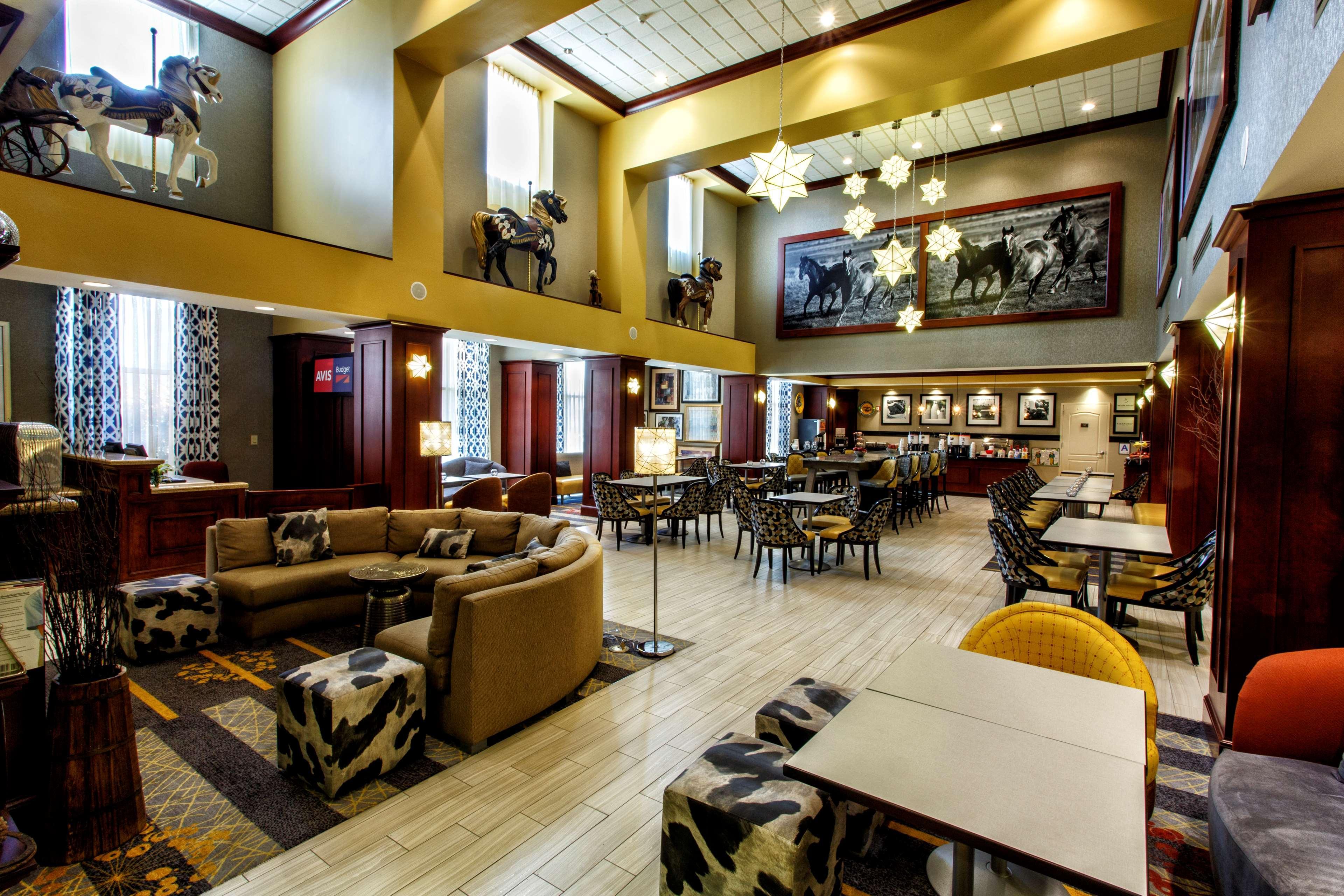 Hampton Inn & Suites Staten Island Nova Iorque Exterior foto
