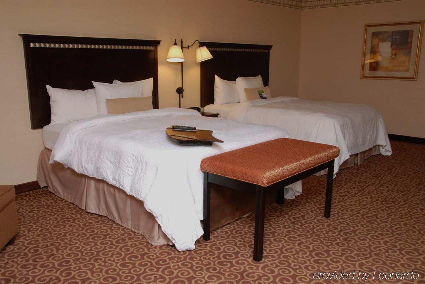 Hampton Inn & Suites Staten Island Nova Iorque Quarto foto